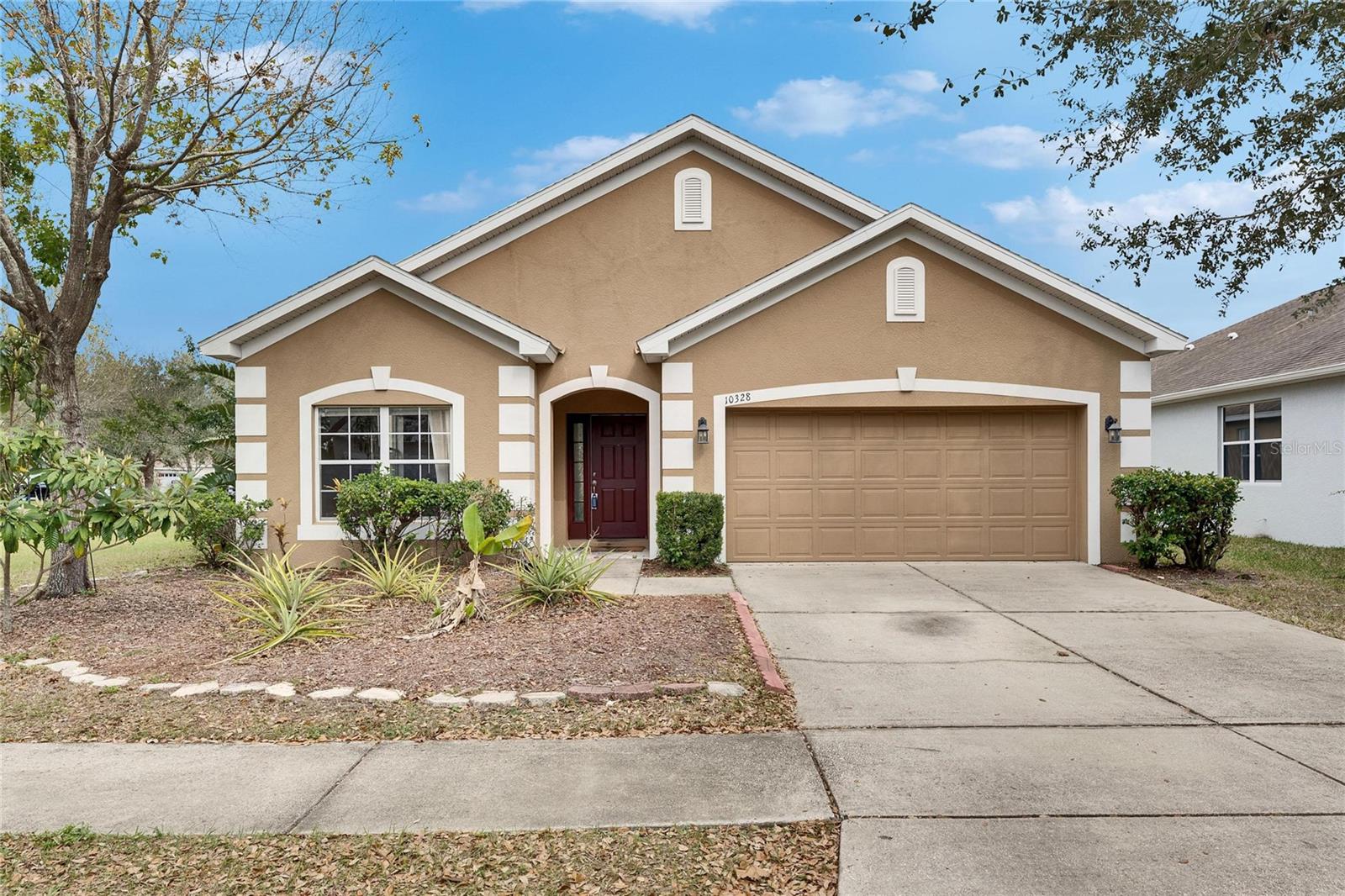Details for 10328 Celtic Ash Drive, RUSKIN, FL 33573