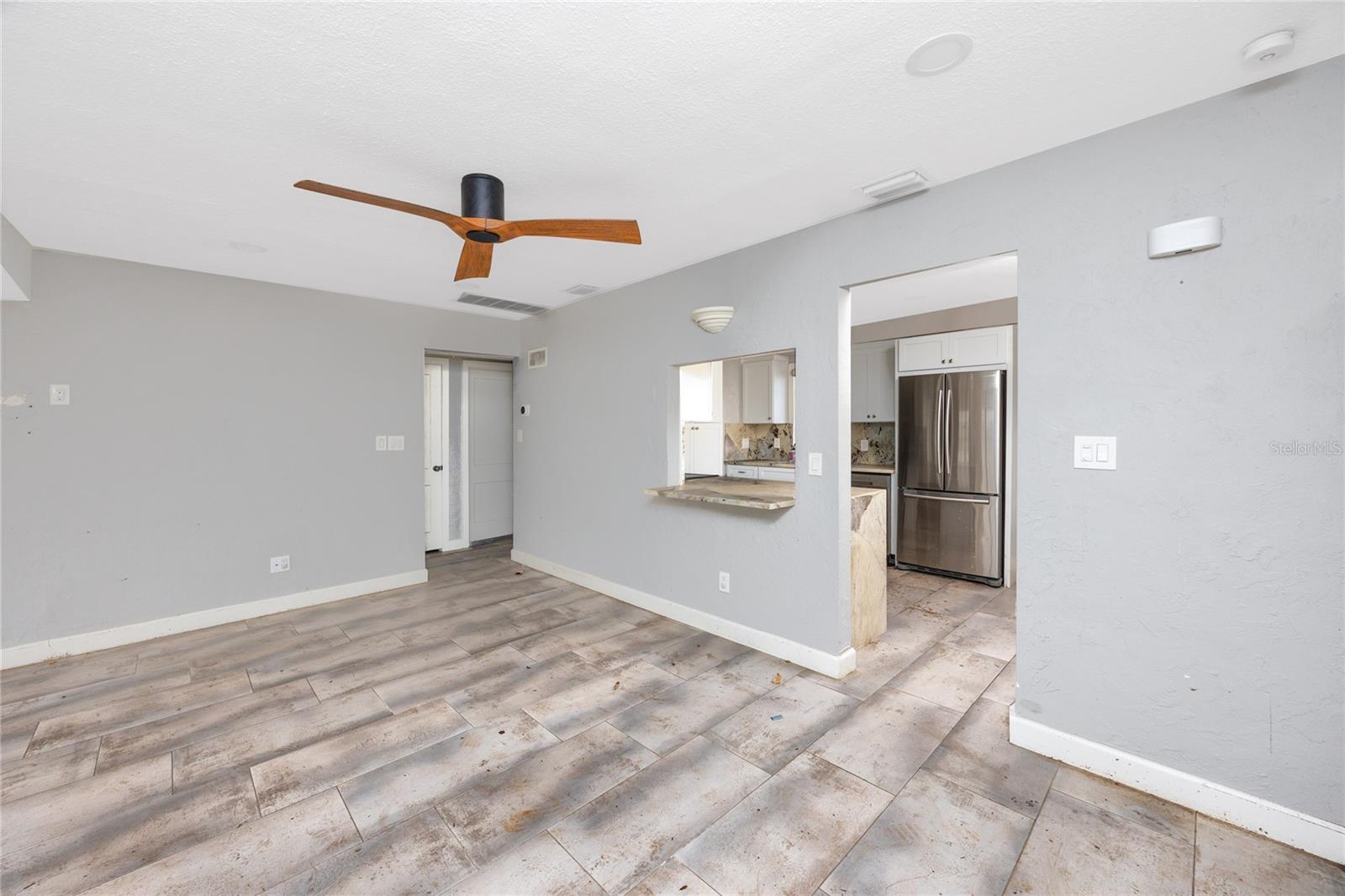 Image 15 of 41 For 14050 Parsley Drive