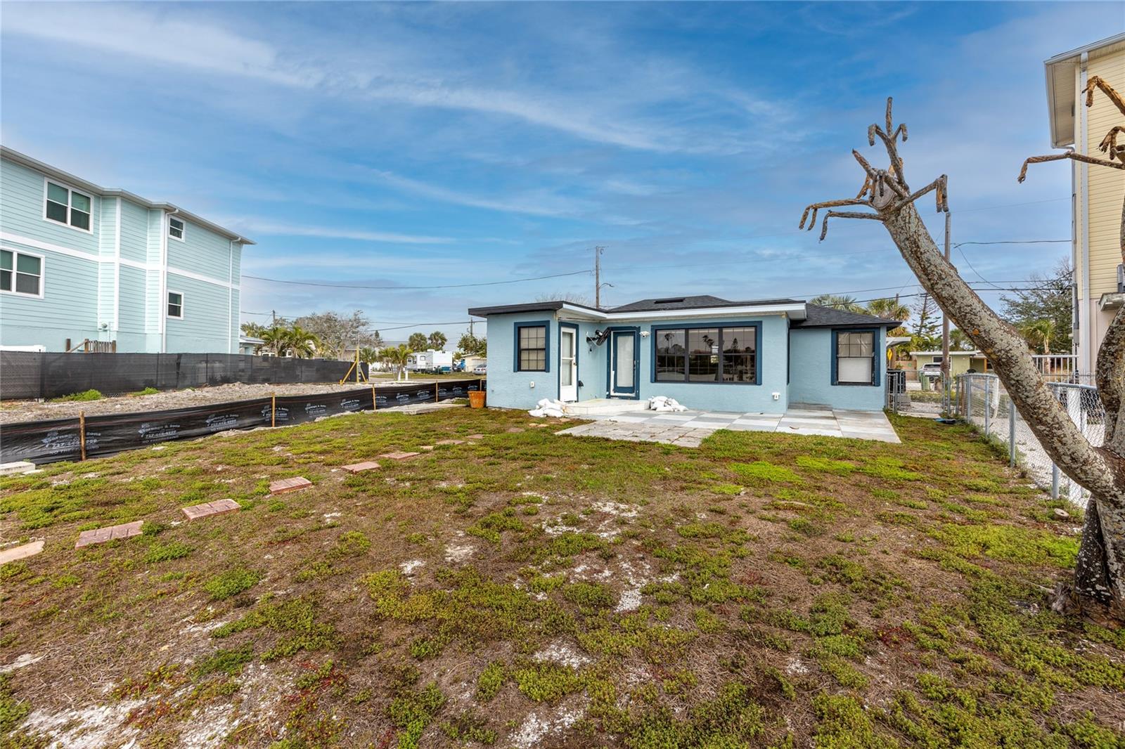 Image 33 of 41 For 14050 Parsley Drive