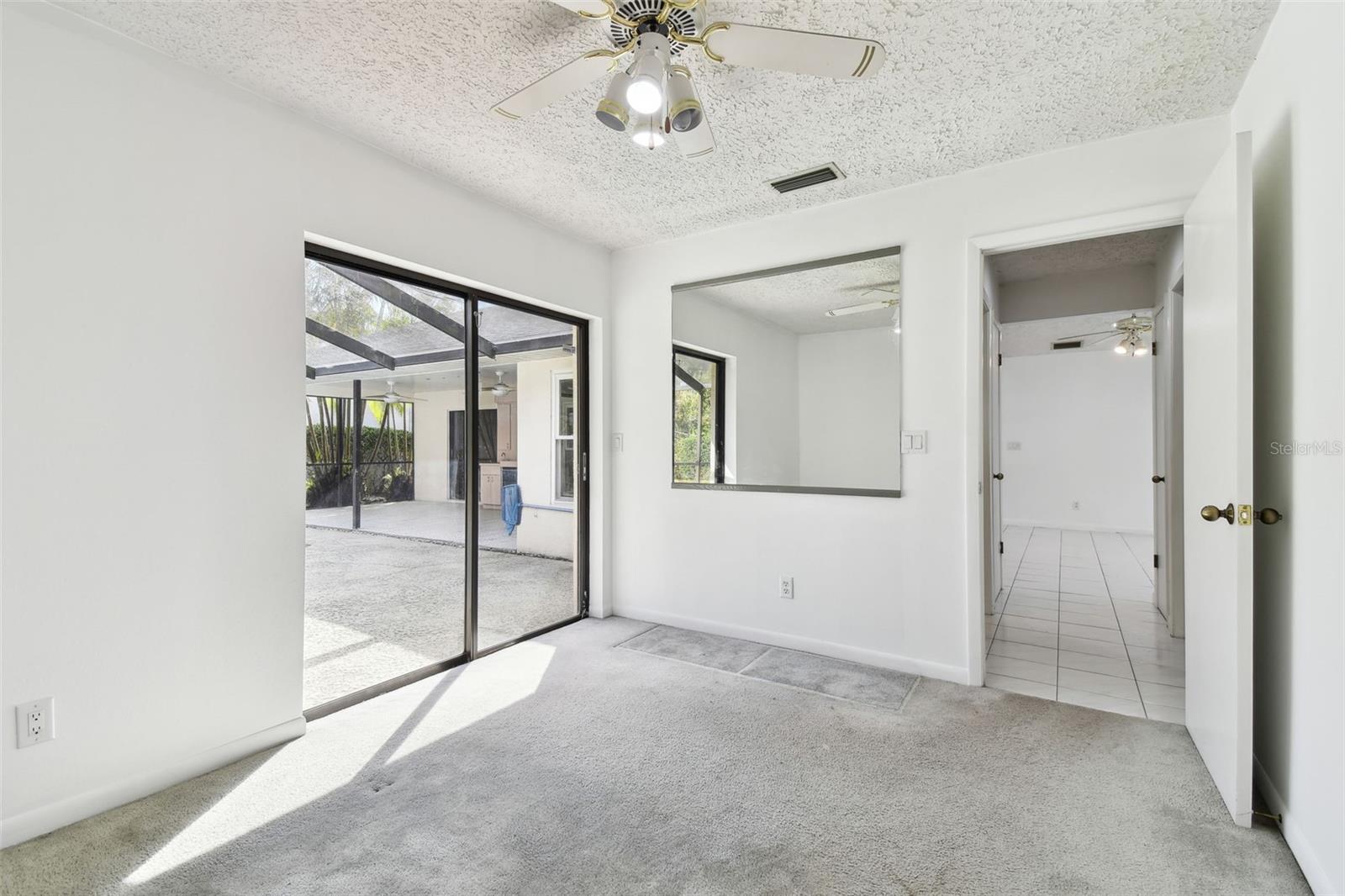 Image 27 of 52 For 4735 Foxshire Circle