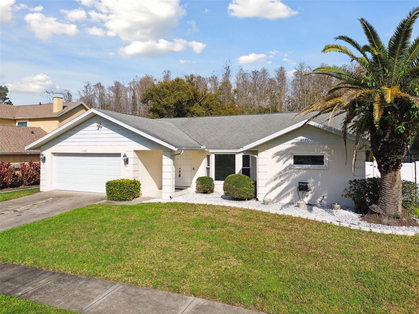 Image 3 of 52 For 4735 Foxshire Circle
