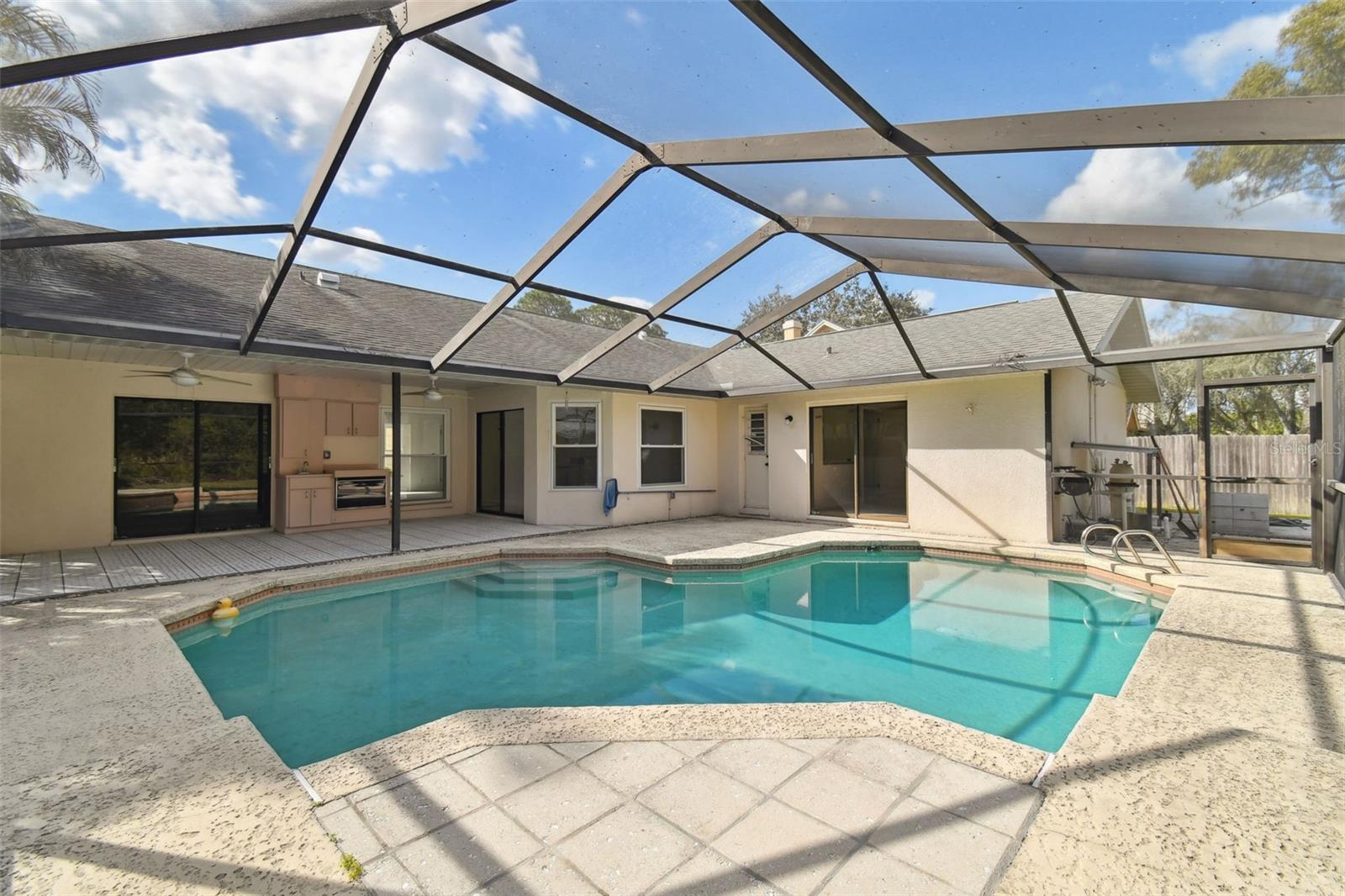 Image 36 of 52 For 4735 Foxshire Circle