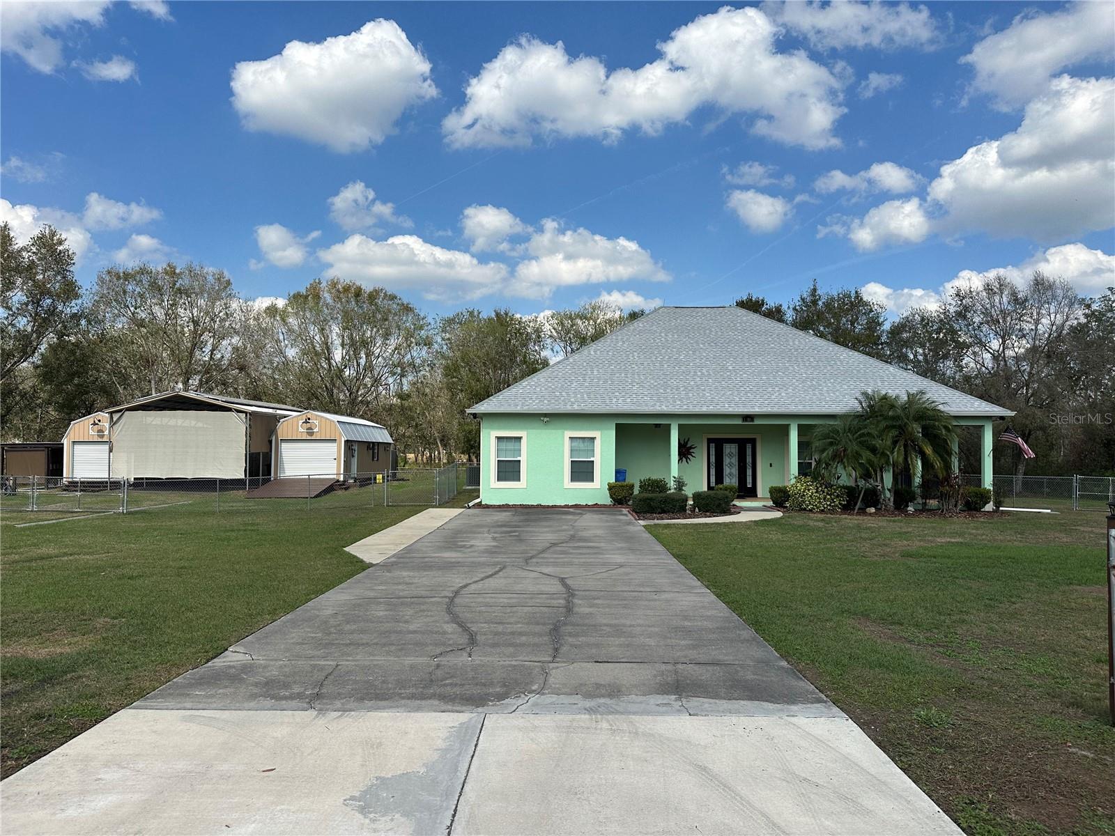 Details for 13810 Walden Sheffield Road, DOVER, FL 33527