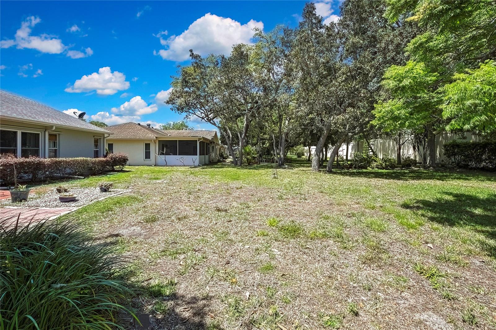 Image 37 of 41 For 8045 Sugarbush Drive