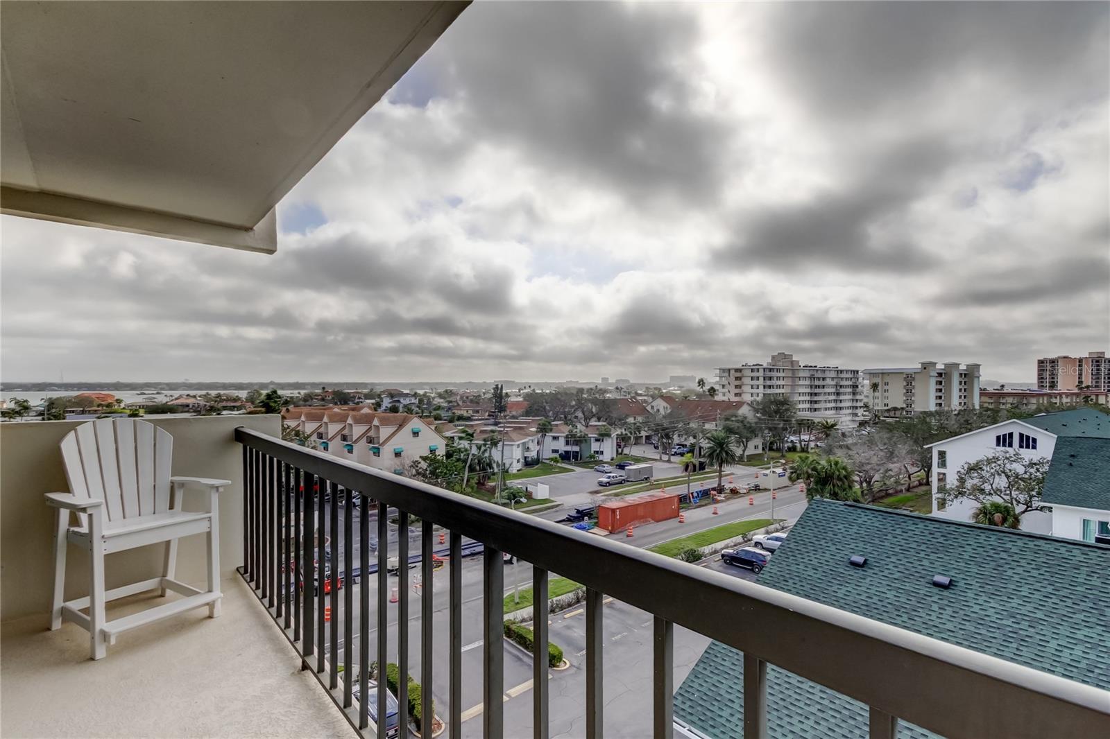 Listing photo id 22 for 400 Island Way 612