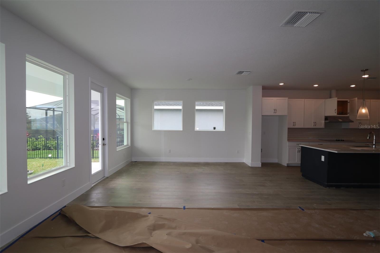 Image 10 of 46 For 11885 Richmond Trail