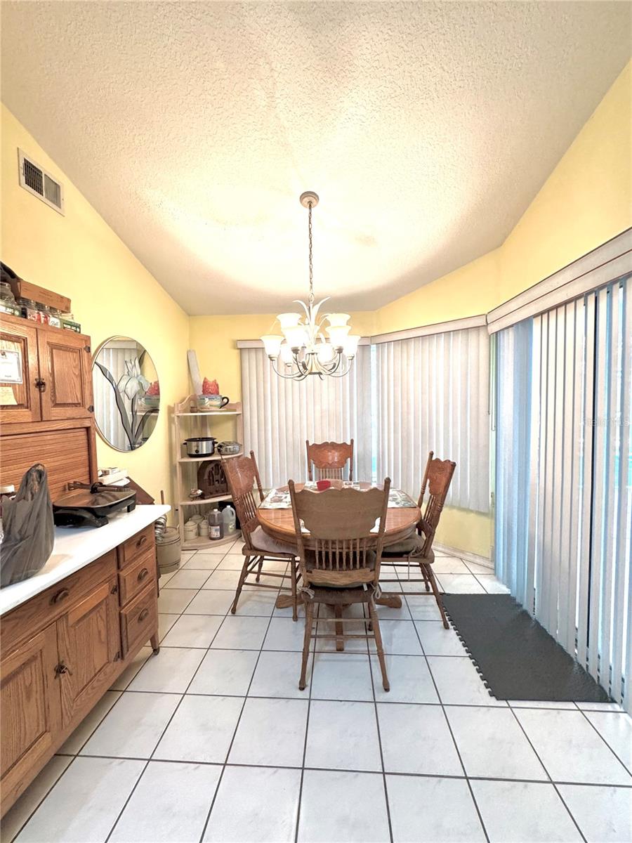 Image 34 of 79 For 4797 N Lena Dr