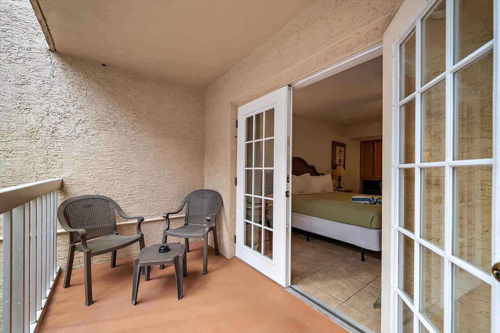 Listing photo id 12 for 1414 Bayshore Boulevard 227