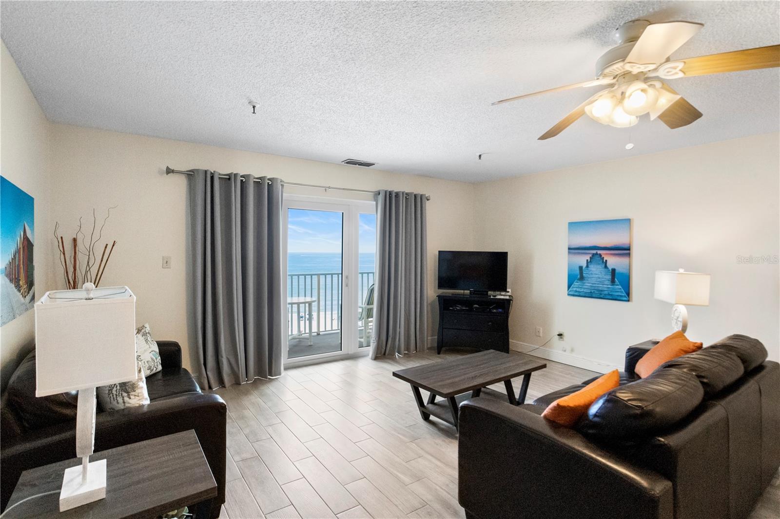 Image 10 of 42 For 13500 Gulf Boulevard 505