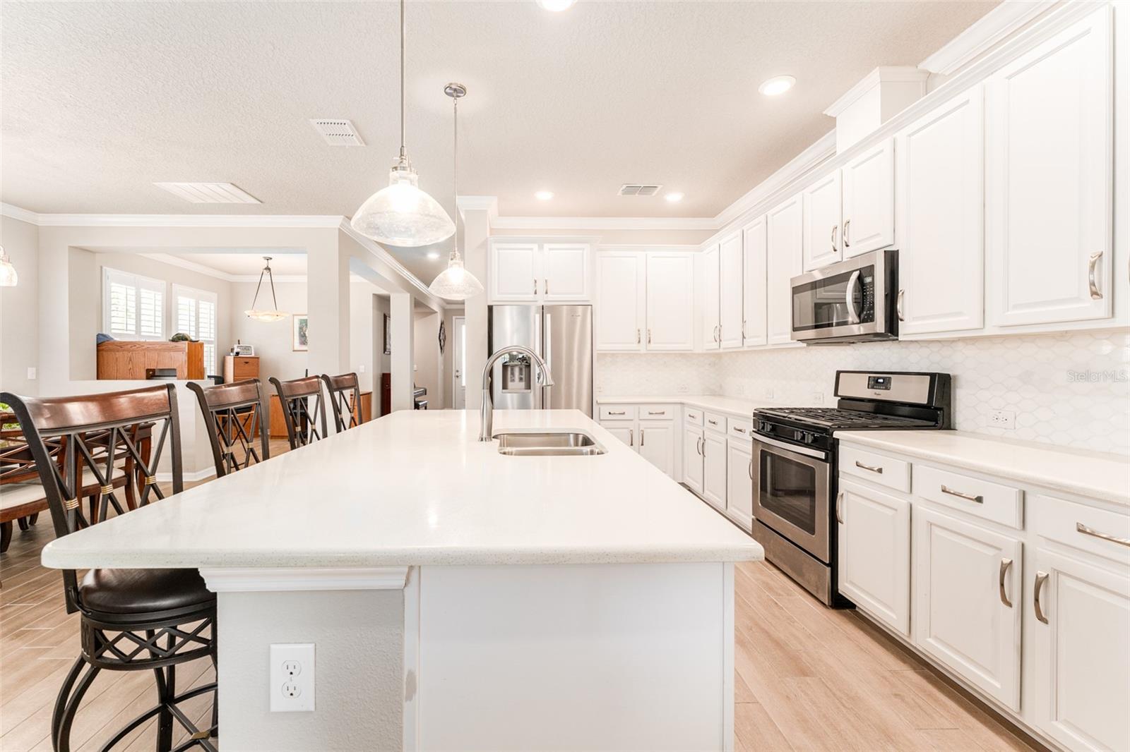 Image 16 of 48 For 13915 Kingfisher Glen Drive