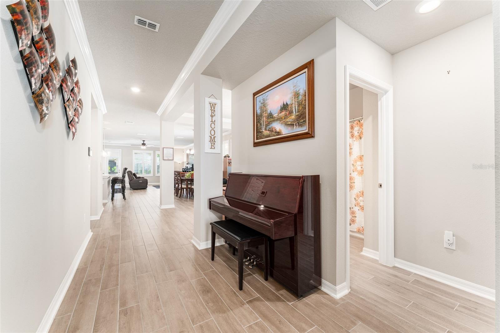 Image 8 of 48 For 13915 Kingfisher Glen Drive