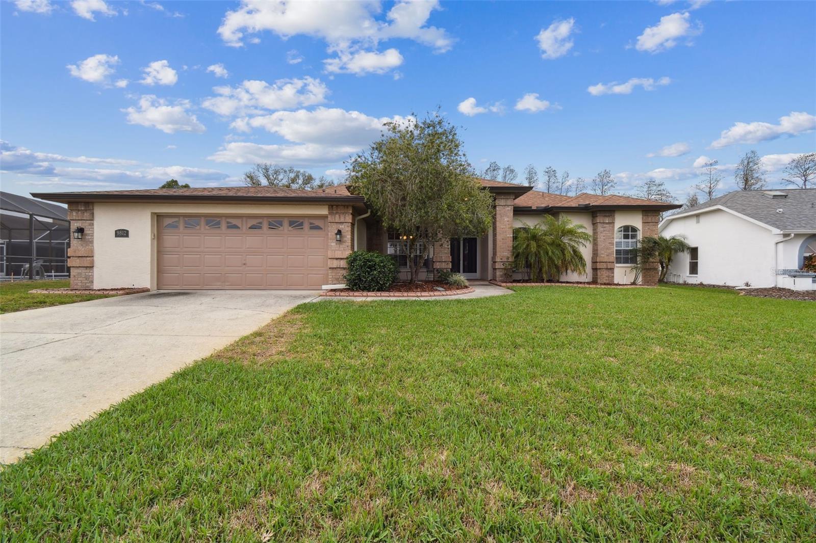 Listing photo id 0 for 9812 Reynosa Drive