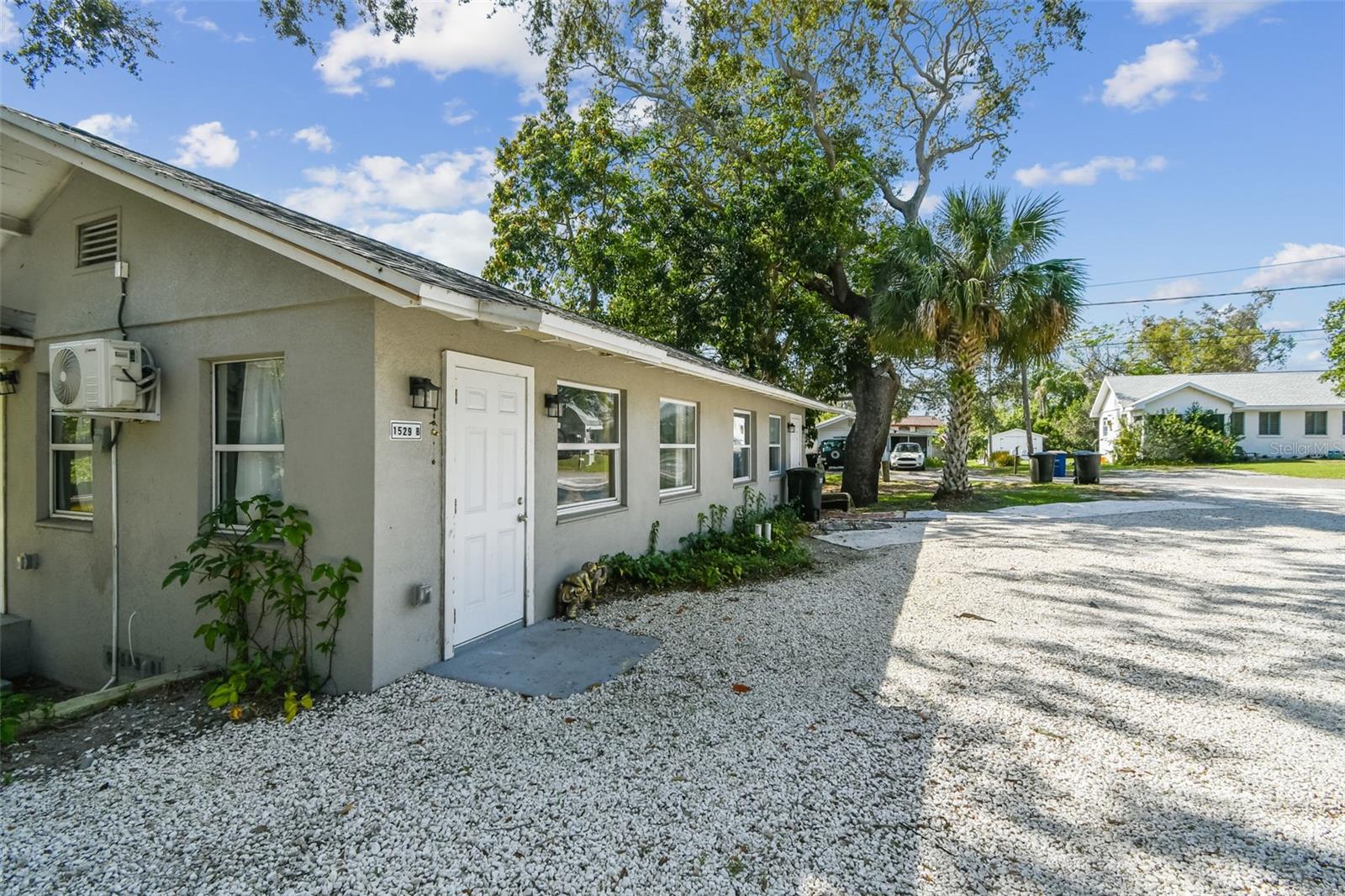 Image 6 of 20 For 1529 Sadlon Avenue