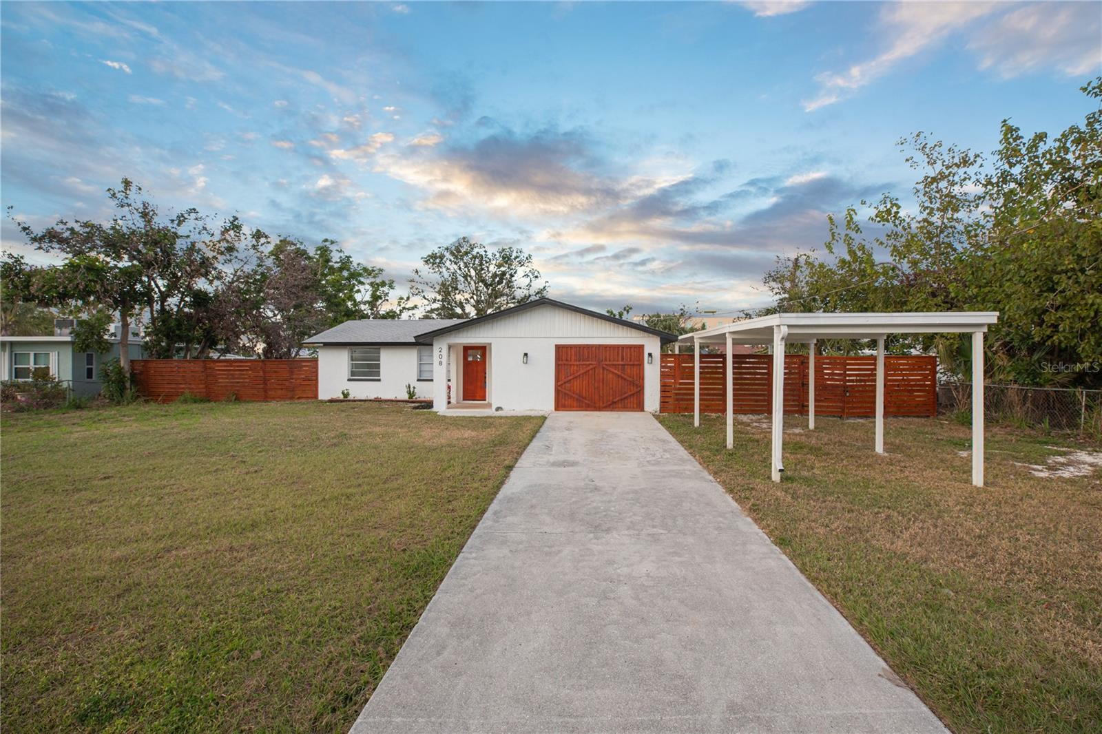 Details for 208 Palmetto Road W, NOKOMIS, FL 34275