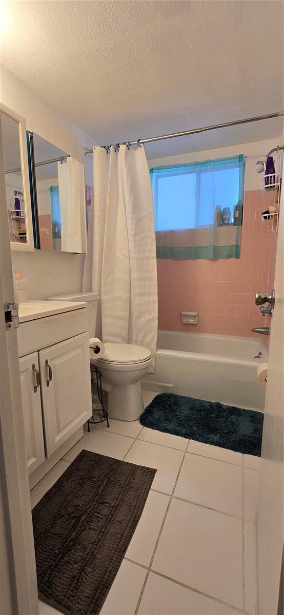 Image 11 of 37 For 2113 Canal Drive B2