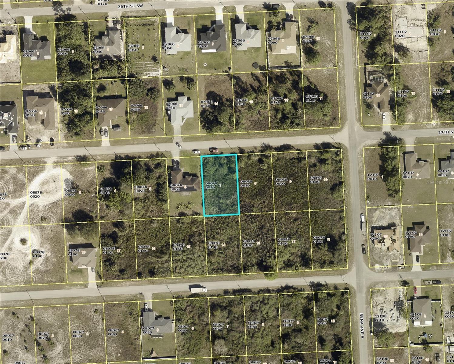 Listing Details for 3307 27th Street Sw, LEHIGH ACRES, FL 33976