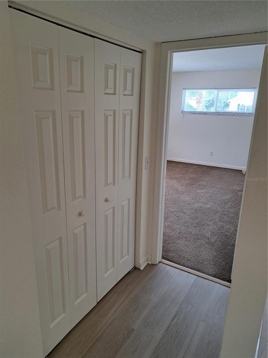 Image 17 of 21 For 2820 Dupont Street S 203