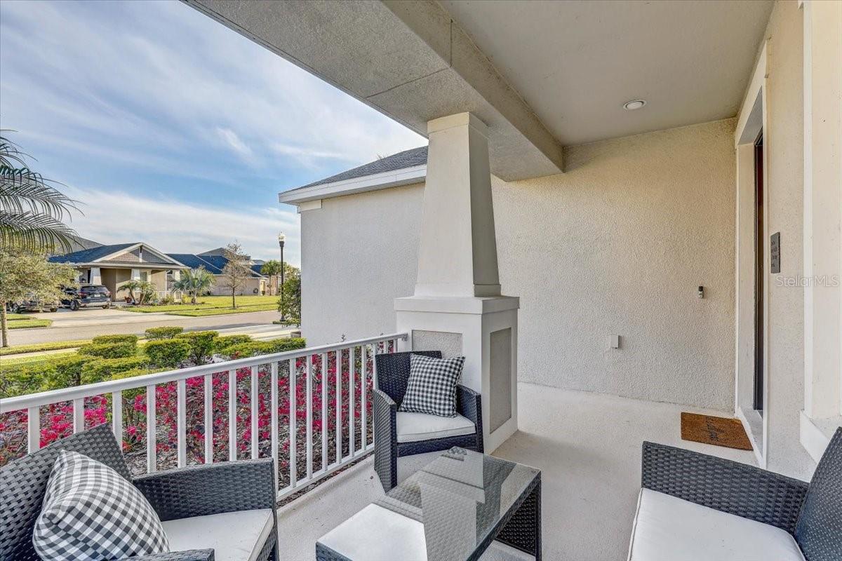 Listing photo id 3 for 34159 Astoria Circle