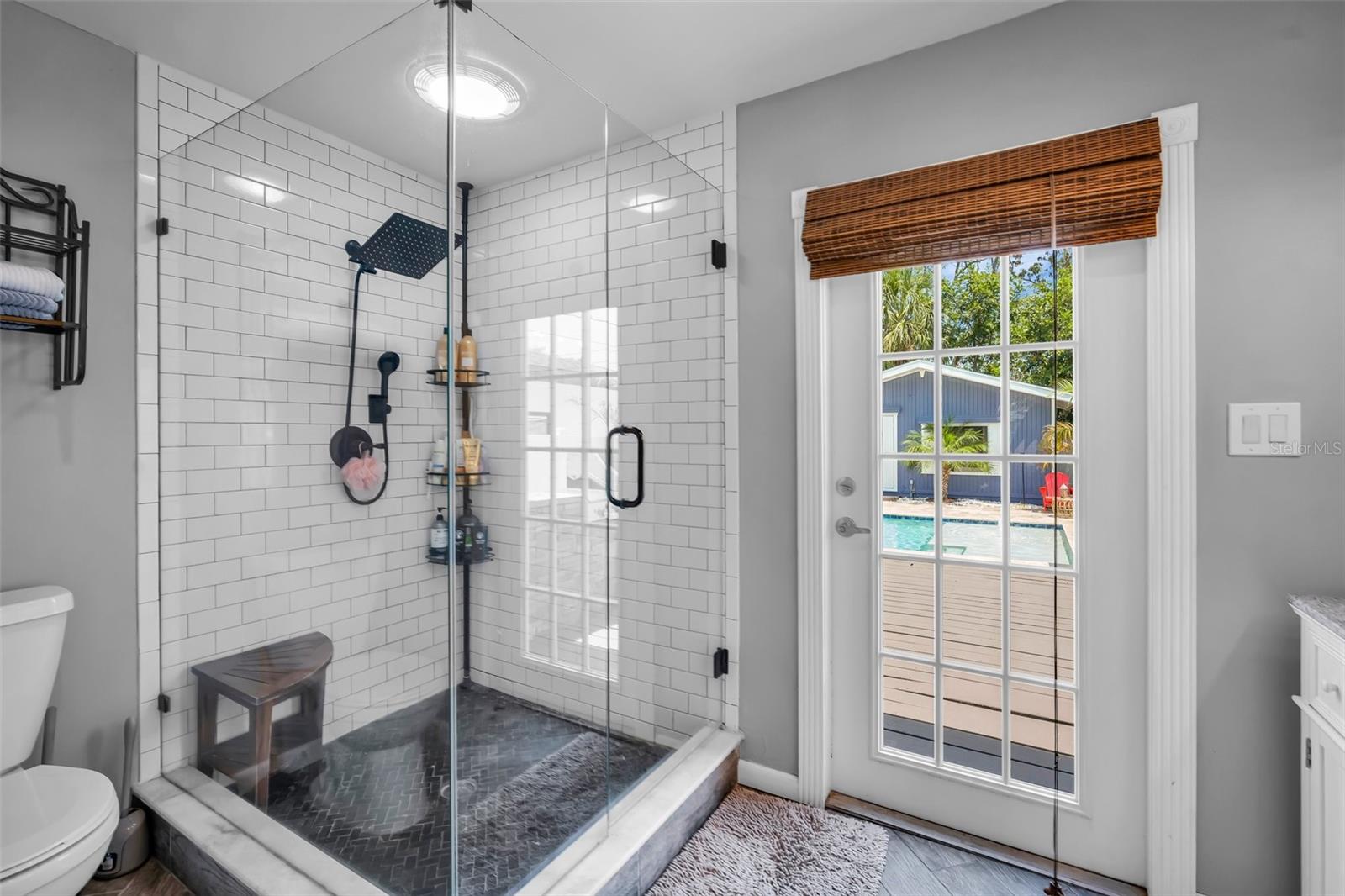 Image 15 of 32 For 3727 38th Street N