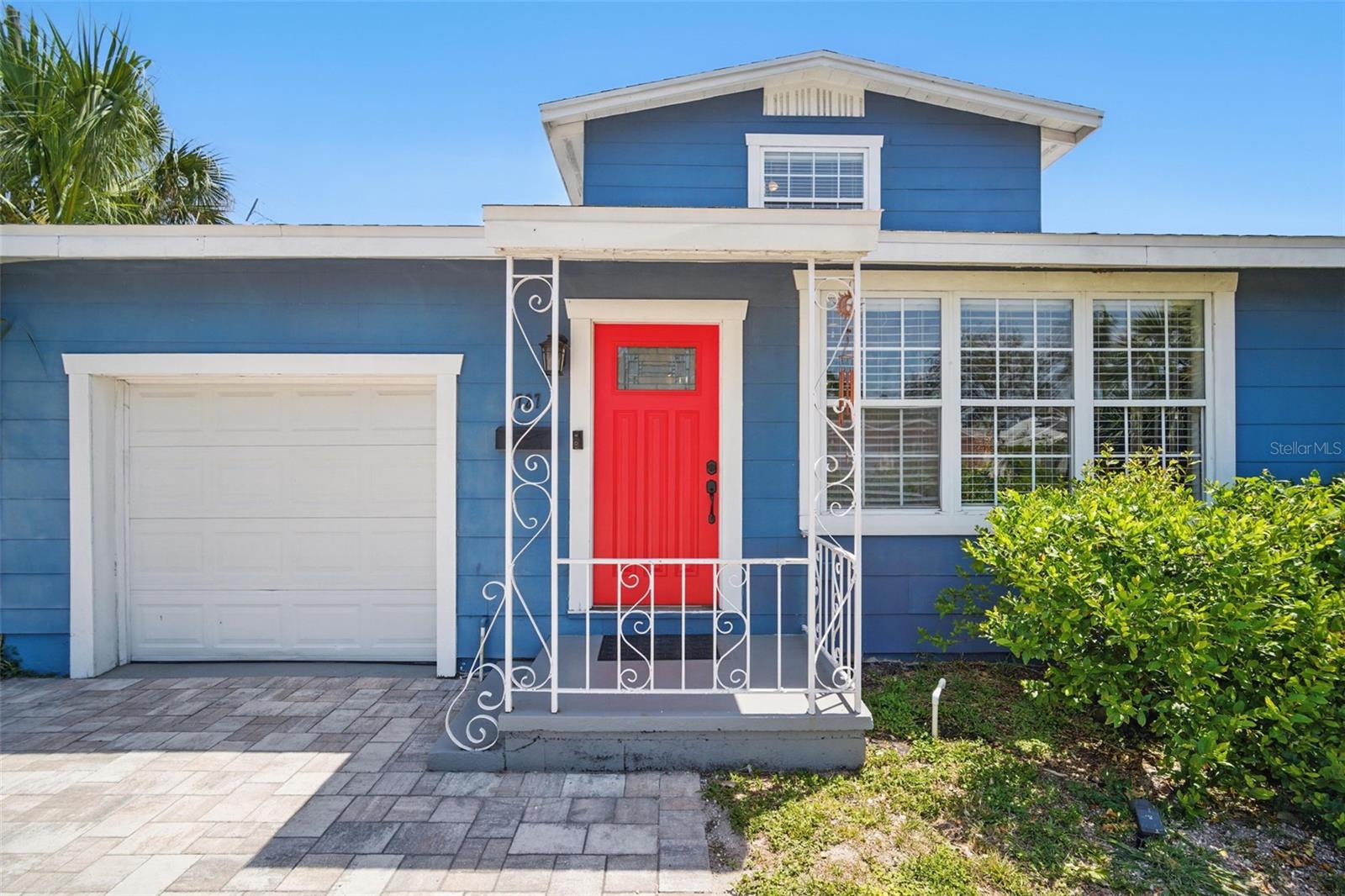 Image 3 of 32 For 3727 38th Street N