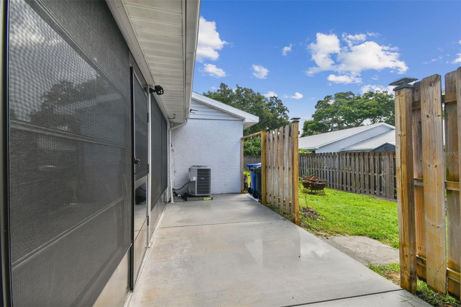 Image 30 of 42 For 211 Somerset Cirle N