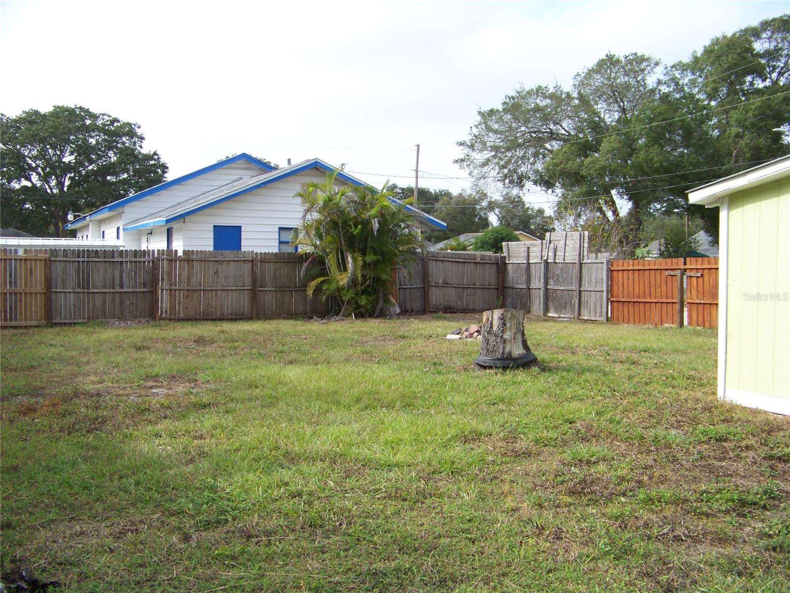 Image 3 of 18 For 1554 Tilley Avenue