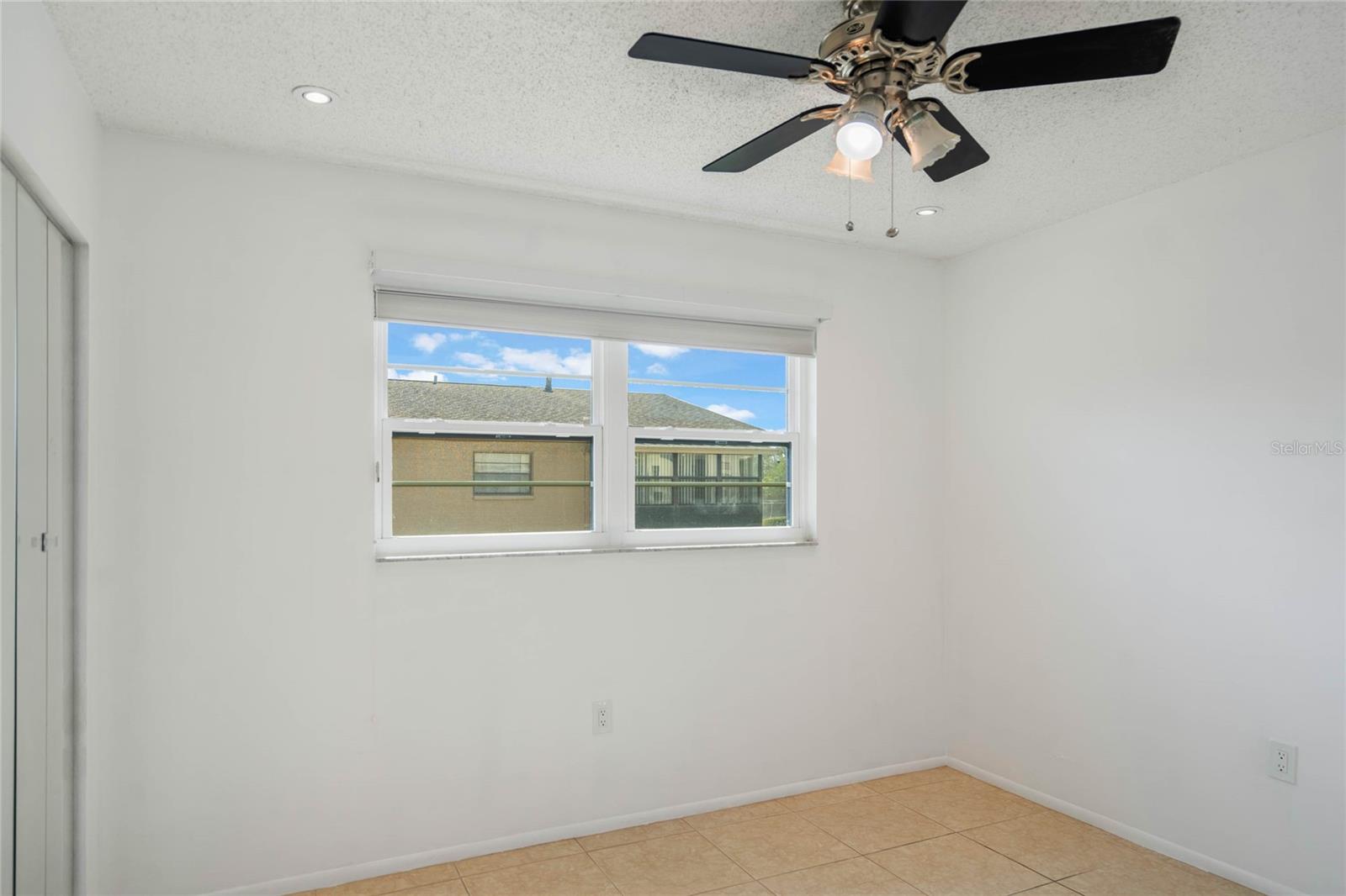 Image 13 of 45 For 5967 Terrace Park Drive N 202
