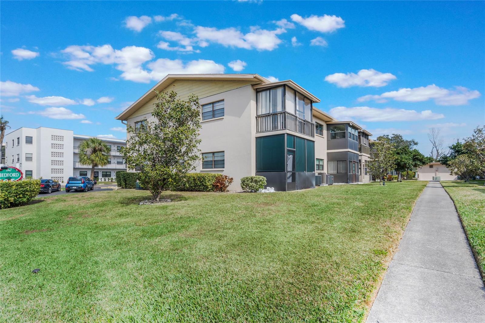 Image 30 of 45 For 5967 Terrace Park Drive N 202