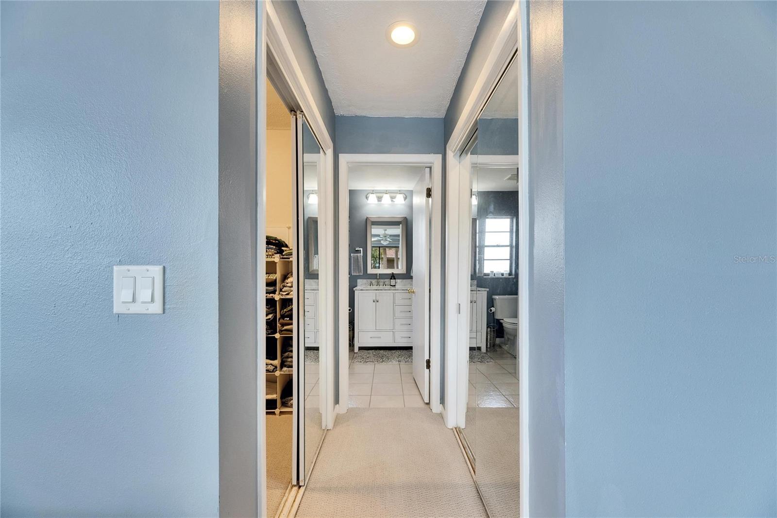 Listing photo id 41 for 811 Eagle Lane