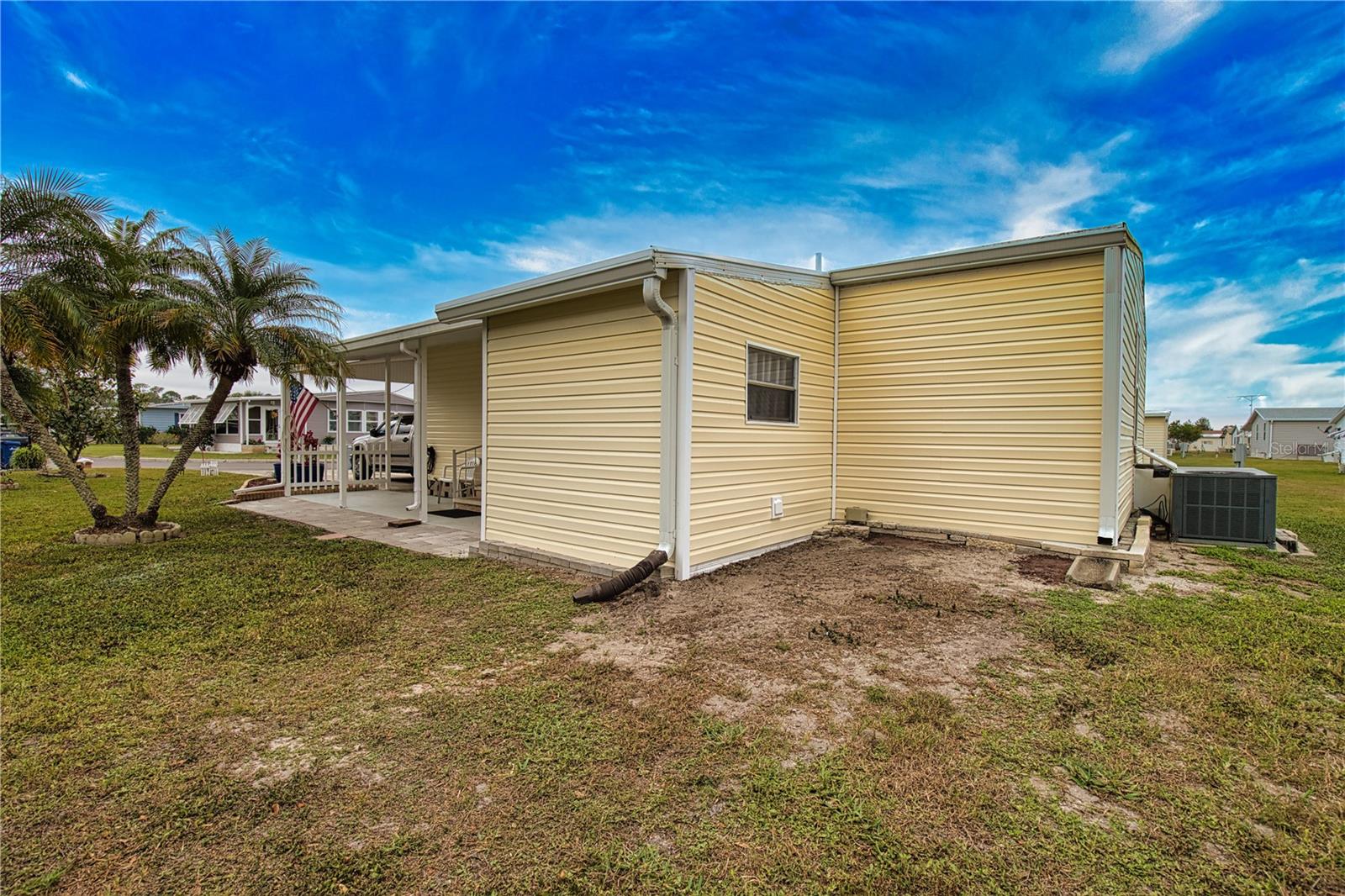 Image 32 of 97 For 618 Iglesia Drive
