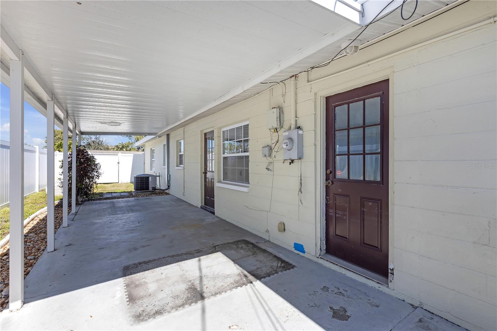 Listing photo id 27 for 4390 Cherry Street Ne