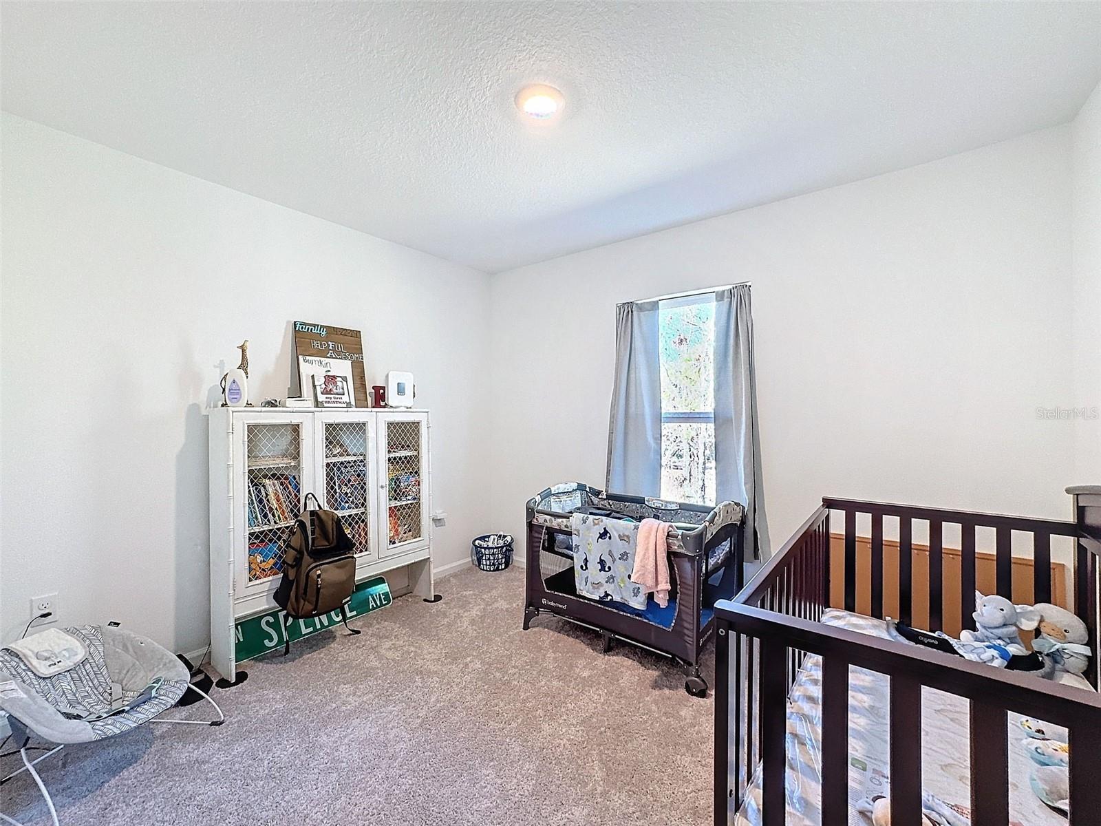 Listing photo id 18 for 6714 Darlington Drive