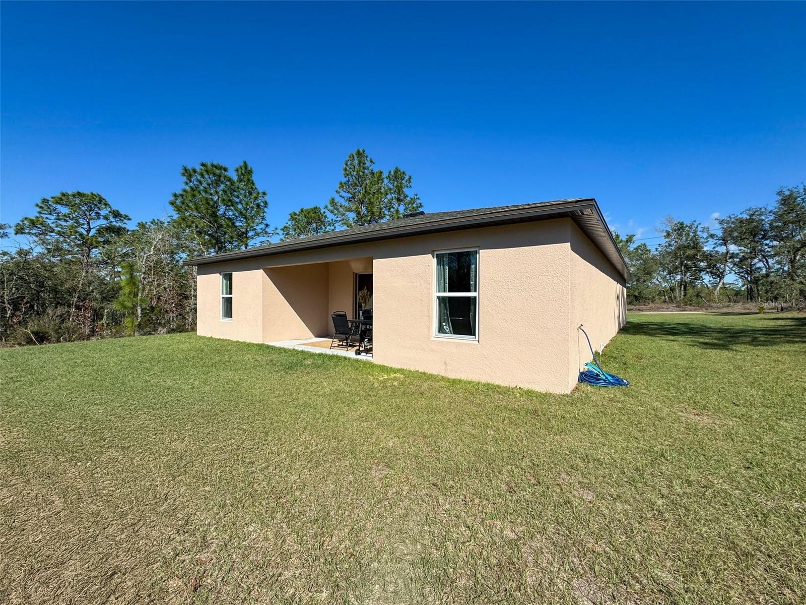 Listing photo id 42 for 6714 Darlington Drive