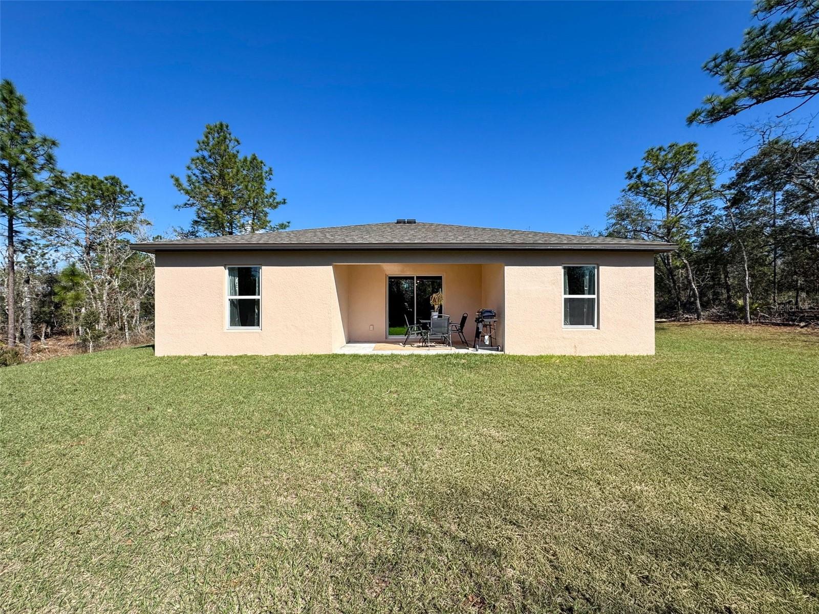 Listing photo id 43 for 6714 Darlington Drive
