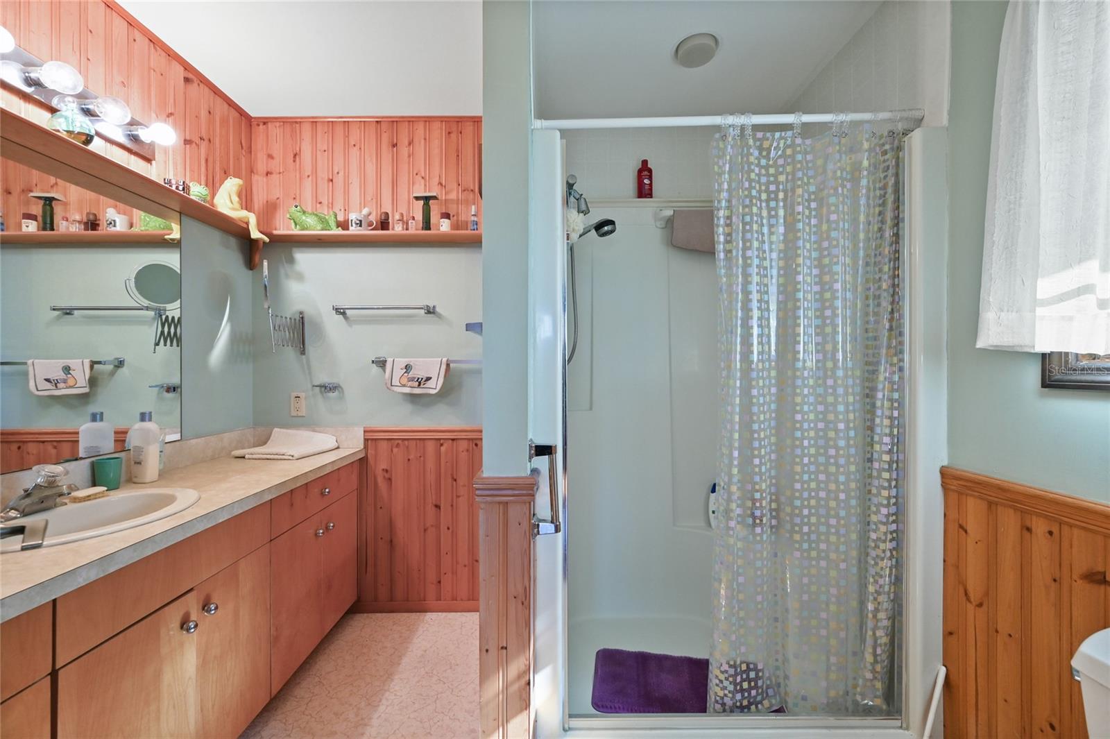 Image 25 of 41 For 103 Tahiti Circle