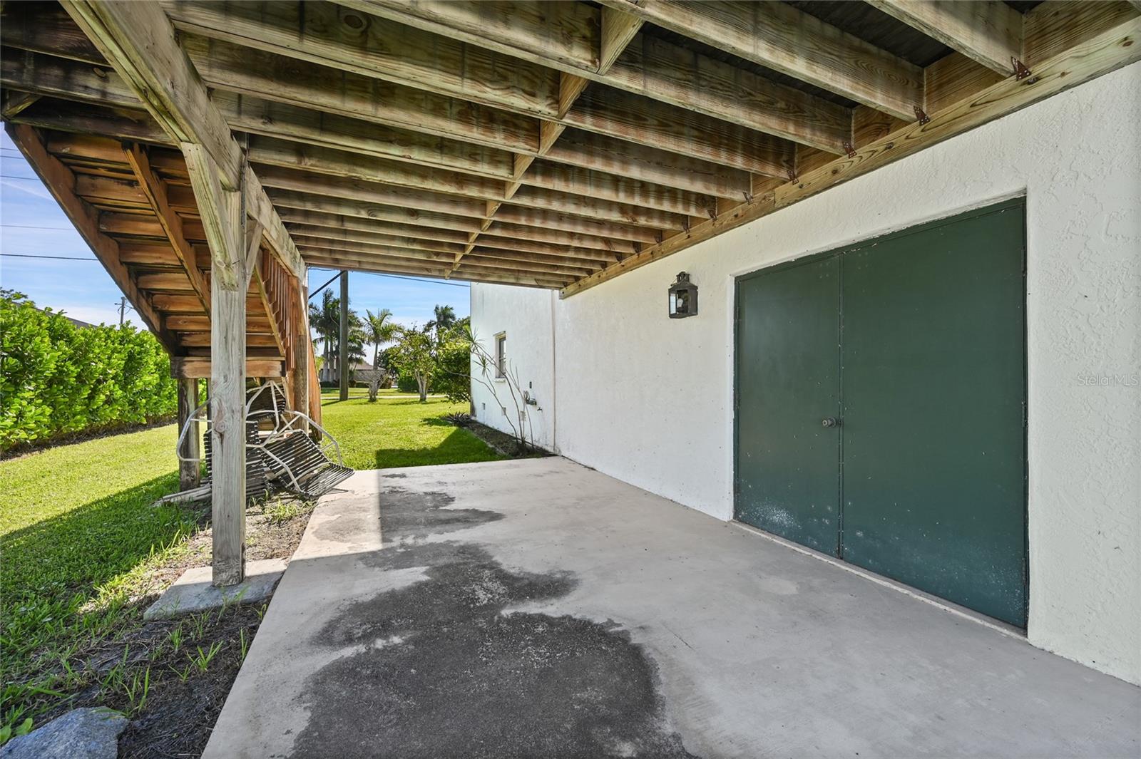 Image 31 of 41 For 103 Tahiti Circle