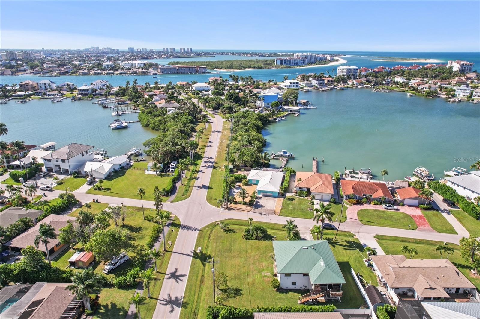 Image 37 of 41 For 103 Tahiti Circle