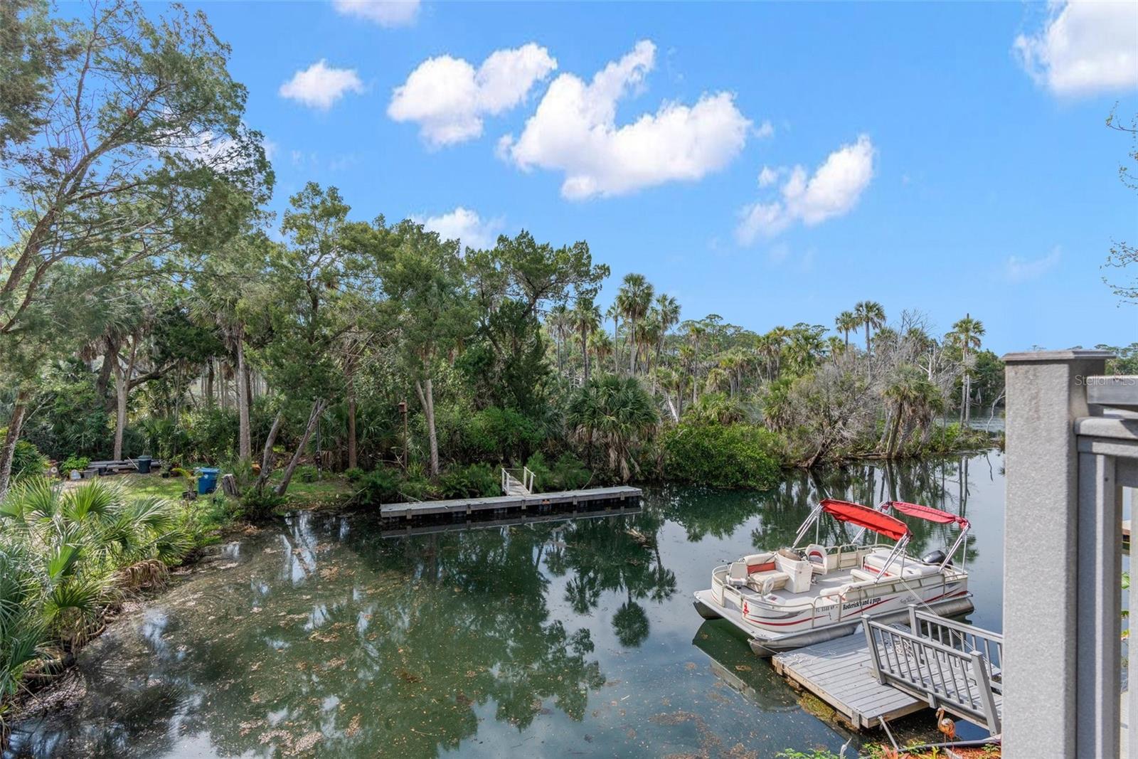 Listing photo id 47 for 8117 River Point Drive