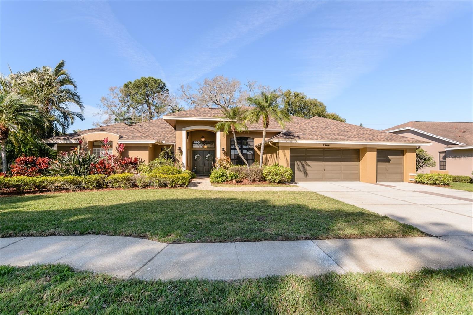 Details for 2966 Eagle Estates Circle W, CLEARWATER, FL 33761