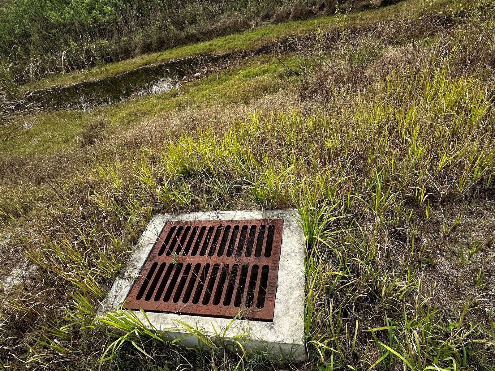 Image 17 of 29 For Henderson Road