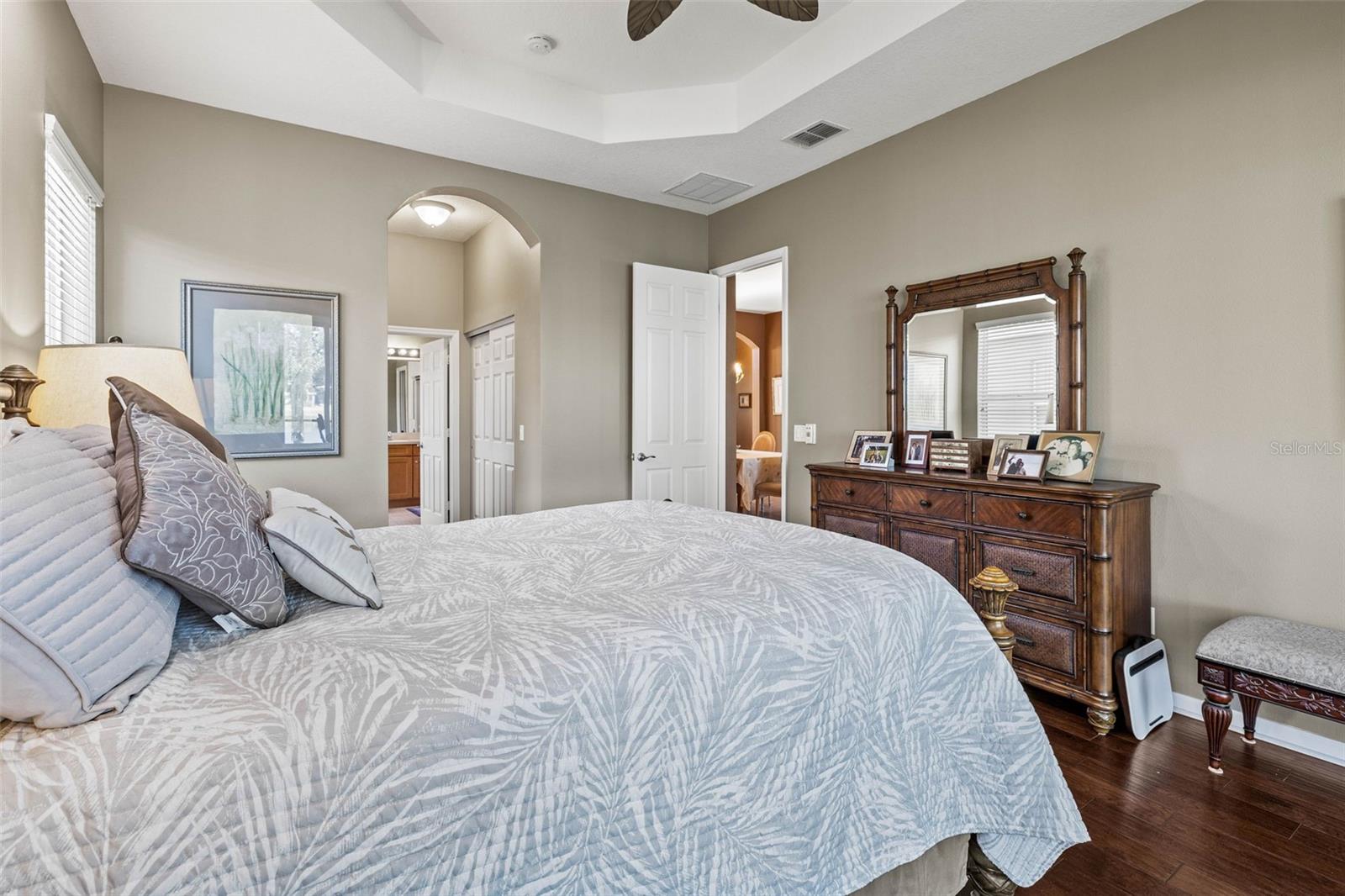 Image 21 of 48 For 16023 Golden Lakes Drive