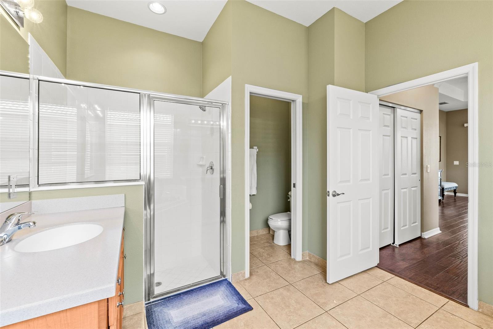 Image 23 of 48 For 16023 Golden Lakes Drive