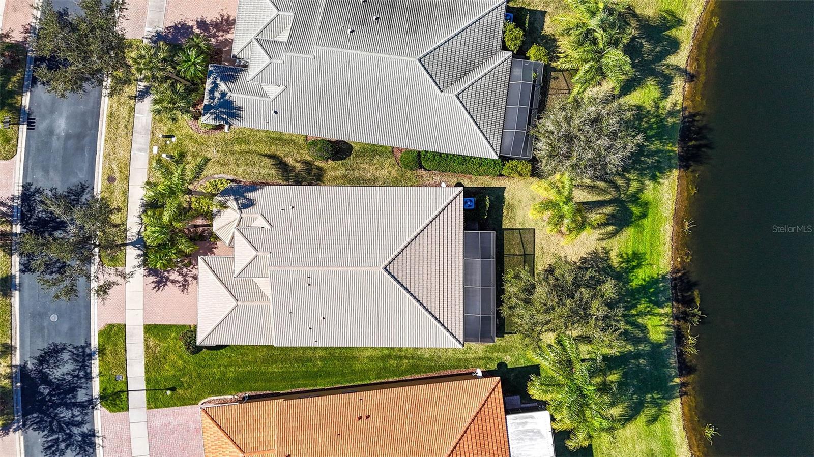 Image 30 of 48 For 16023 Golden Lakes Drive