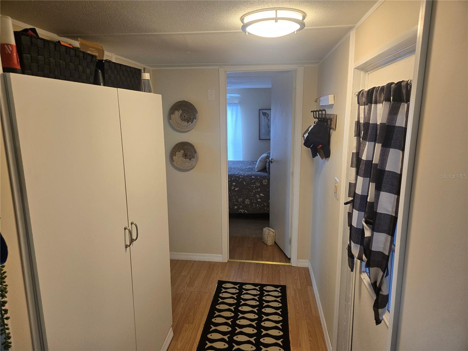 Image 25 of 38 For 1710 7th Street Sw 93
