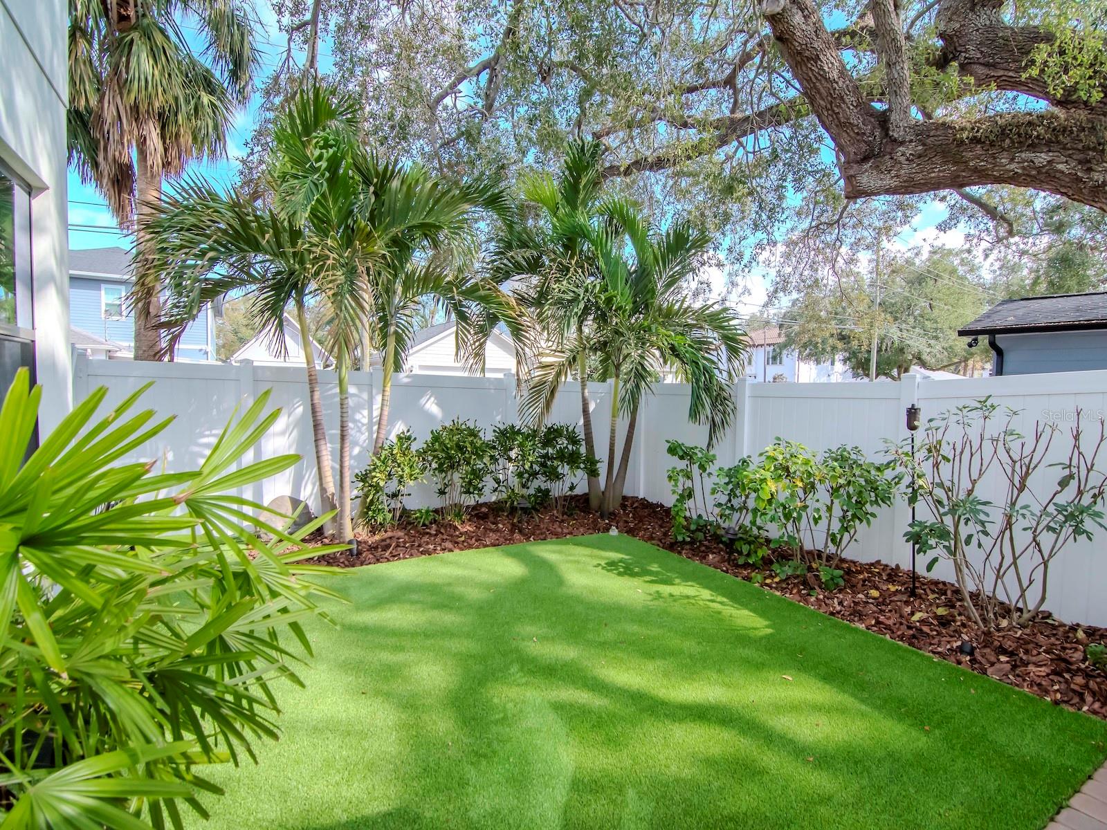 Image 82 of 87 For 4302 San Pedro Street