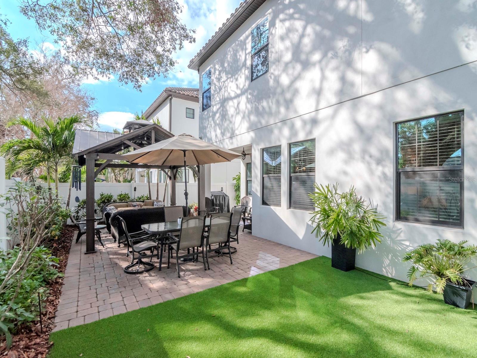 Image 84 of 87 For 4302 San Pedro Street