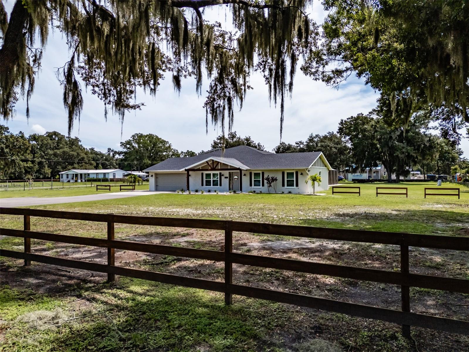 Image 80 of 100 For 11112 Browning Road