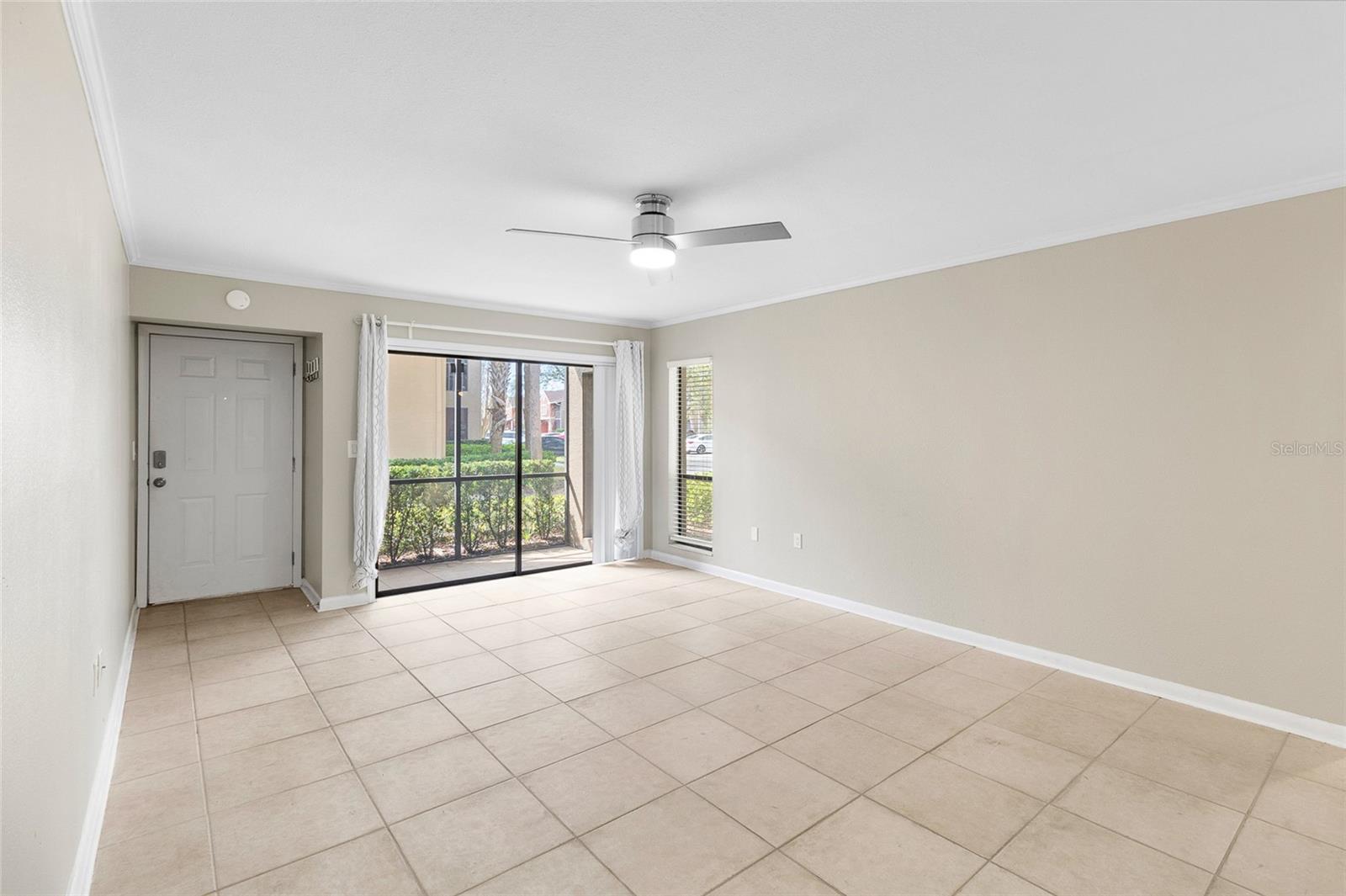 Image 4 of 24 For 10518 Waterview Court 10518