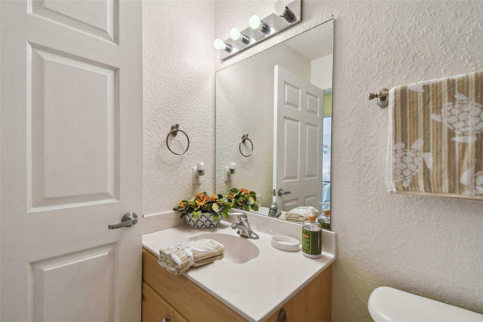 Image 25 of 49 For 13999 Gulf Boulevard 302