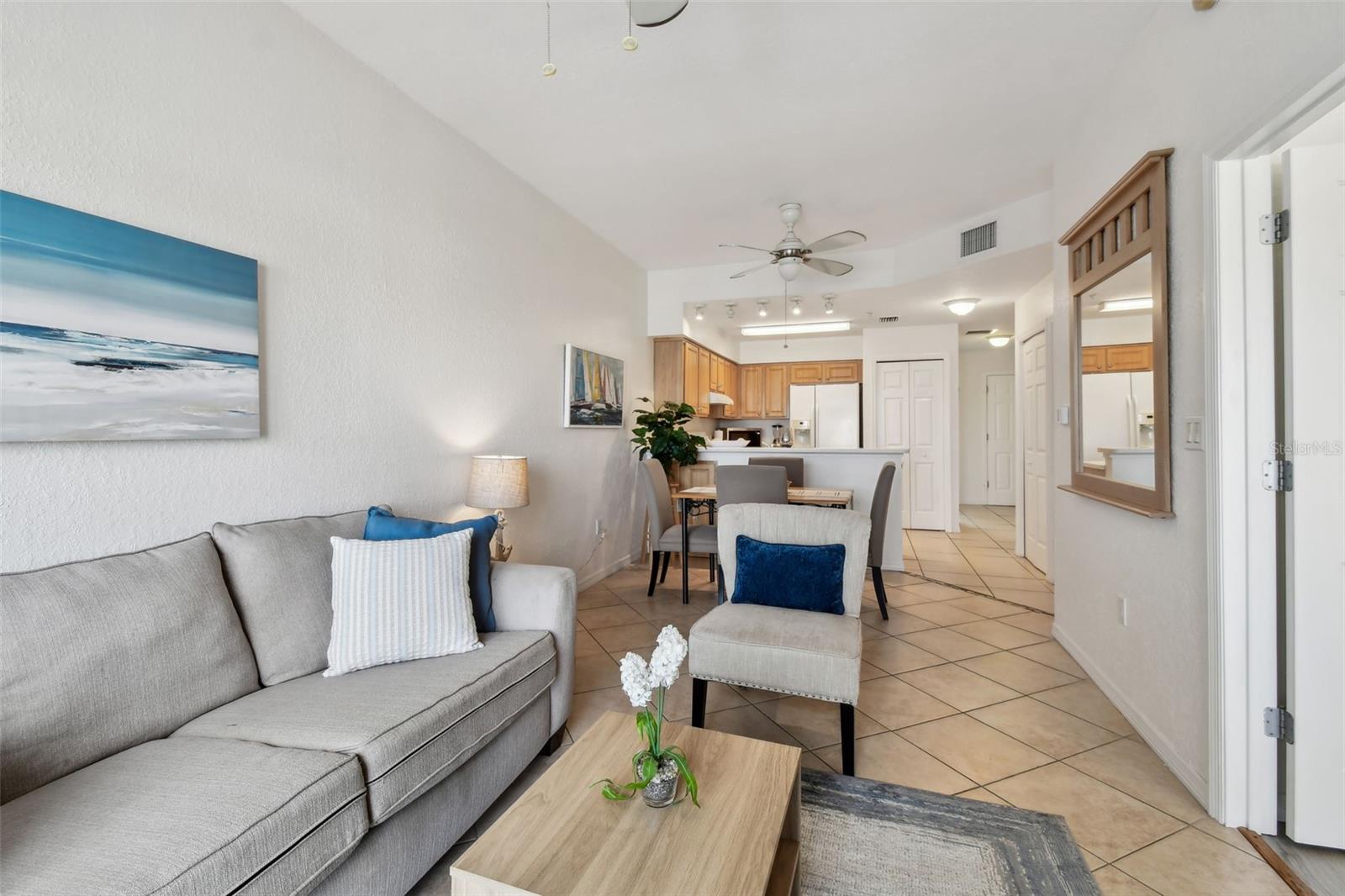 Image 34 of 49 For 13999 Gulf Boulevard 302